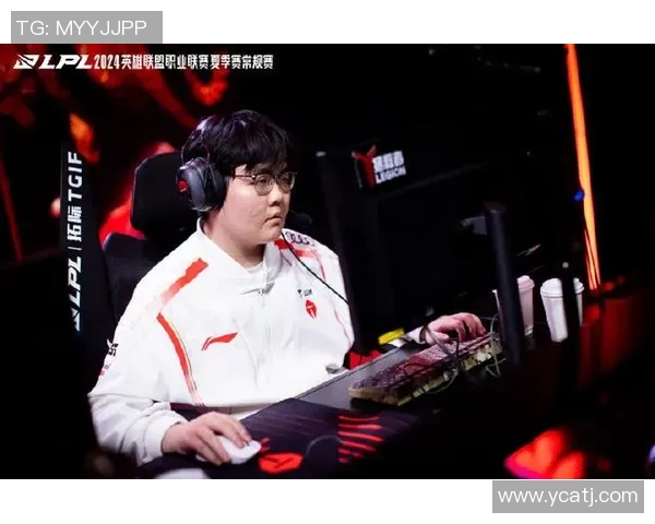 赛后分析：TES与FPX的对决揭示了团队力量与策略的较量